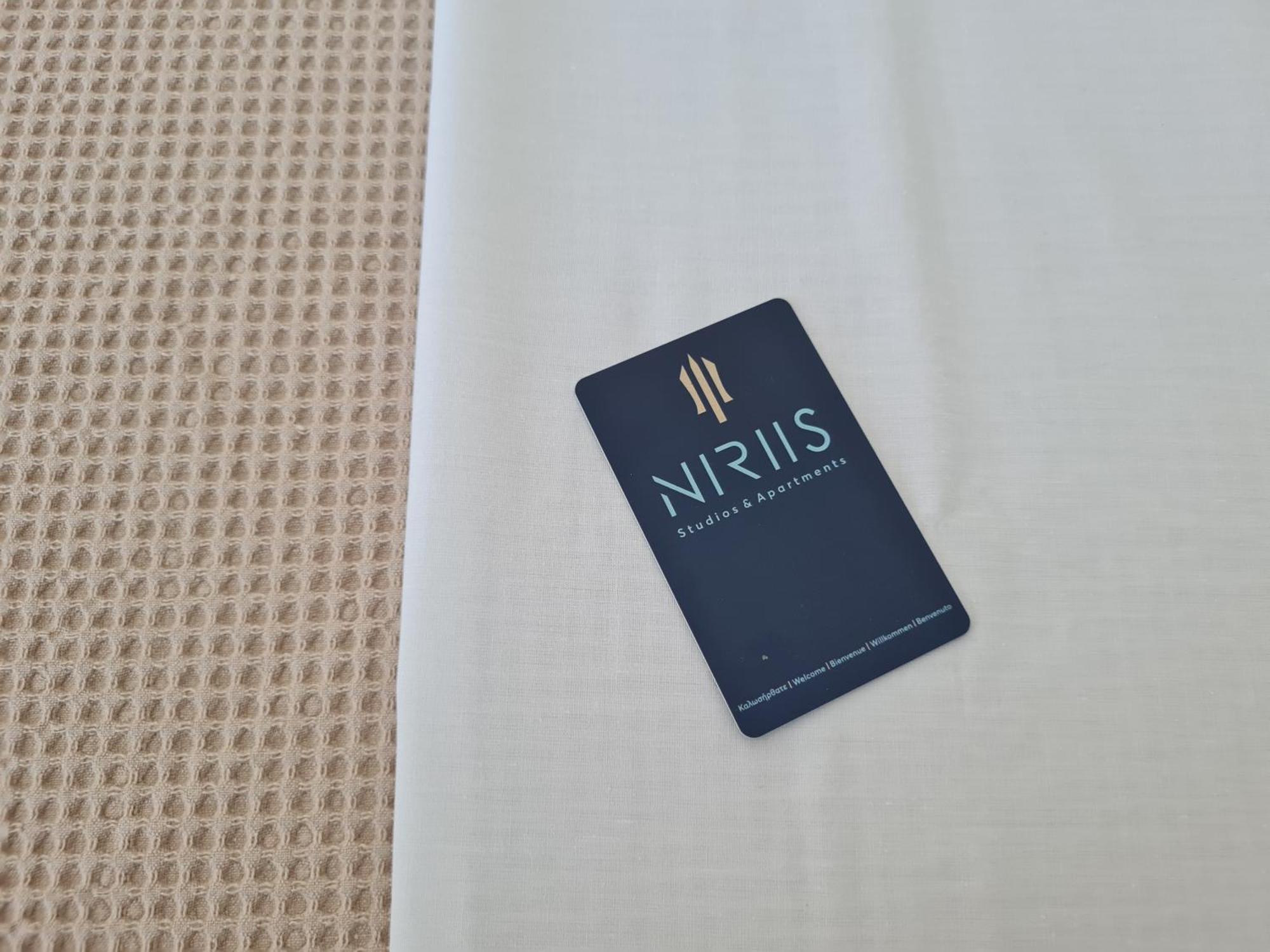 Niriis Sea View Studio Melite Batsi Batsíon Exterior foto