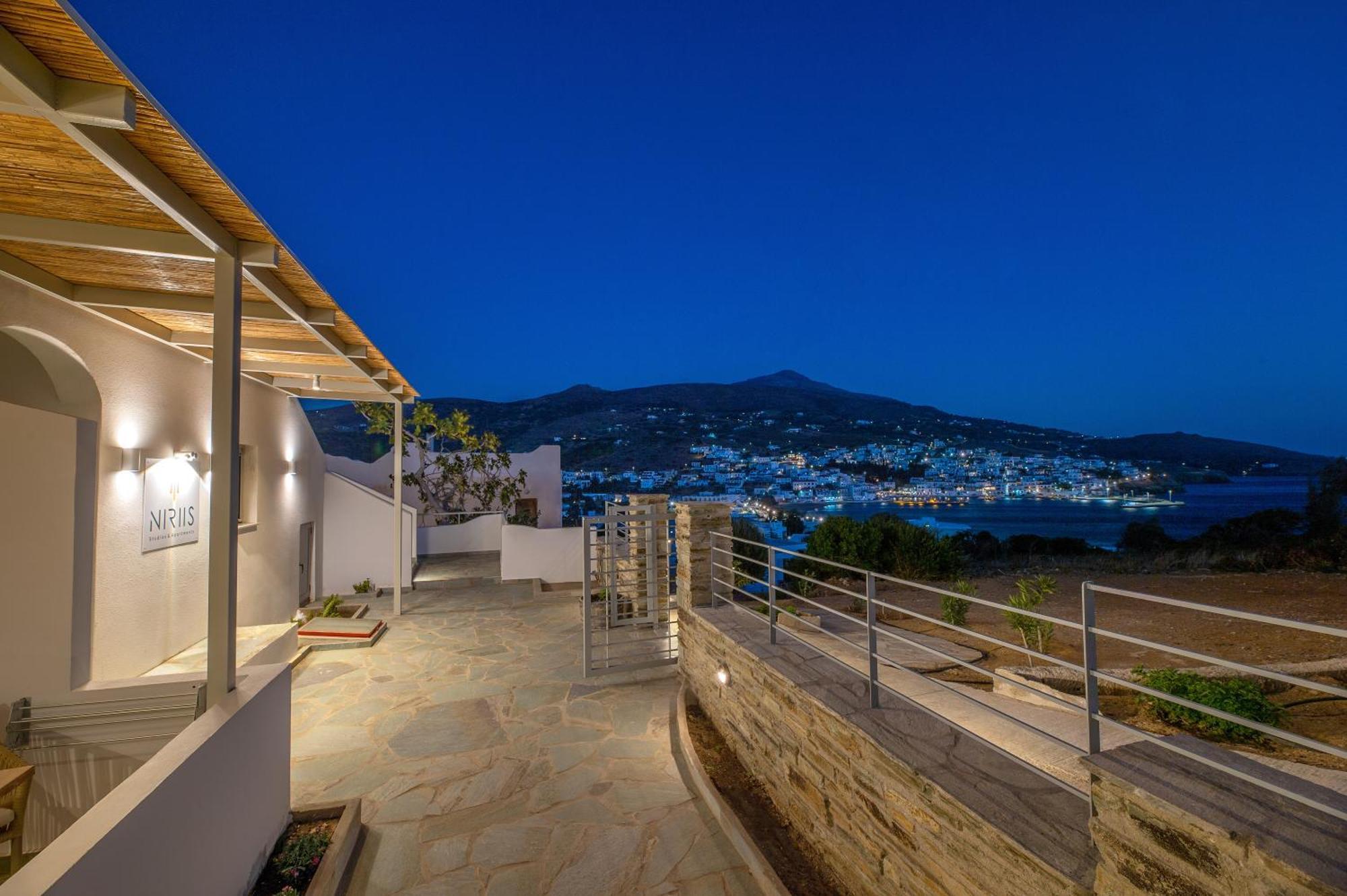 Niriis Sea View Studio Melite Batsi Batsíon Exterior foto
